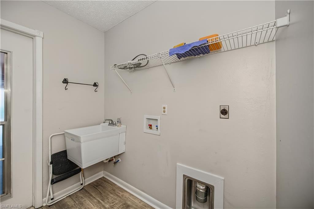 9782 Deerfoot DR photo 26