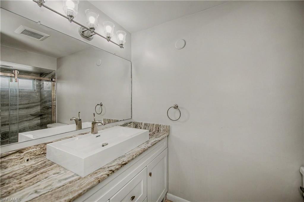 9782 Deerfoot DR photo 15