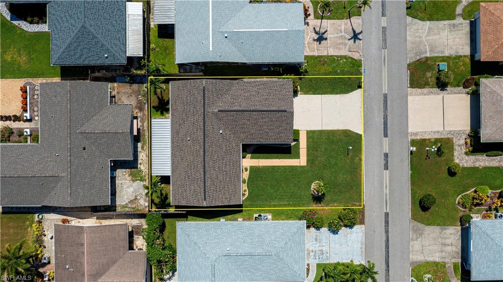 9782 Deerfoot DR photo 17
