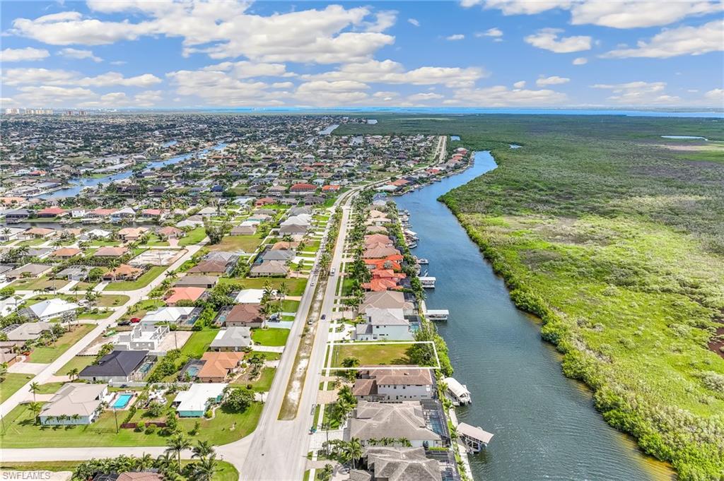 3508 Surfside BLVD photo 10