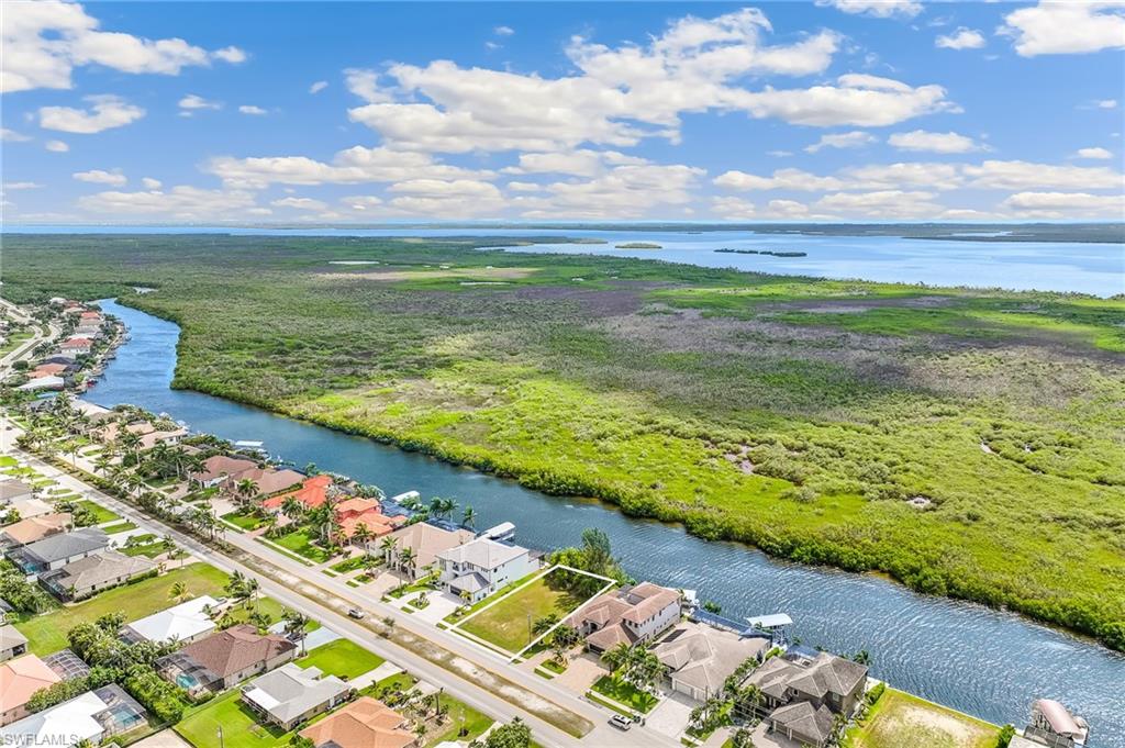 3508 Surfside BLVD photo 11