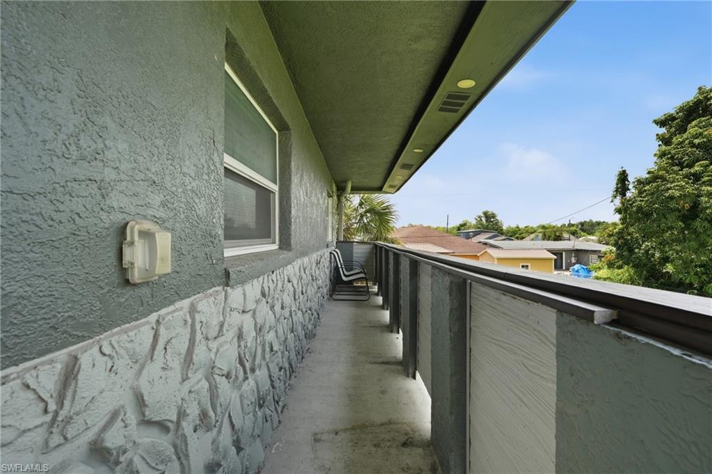 2342 Barden ST photo 31