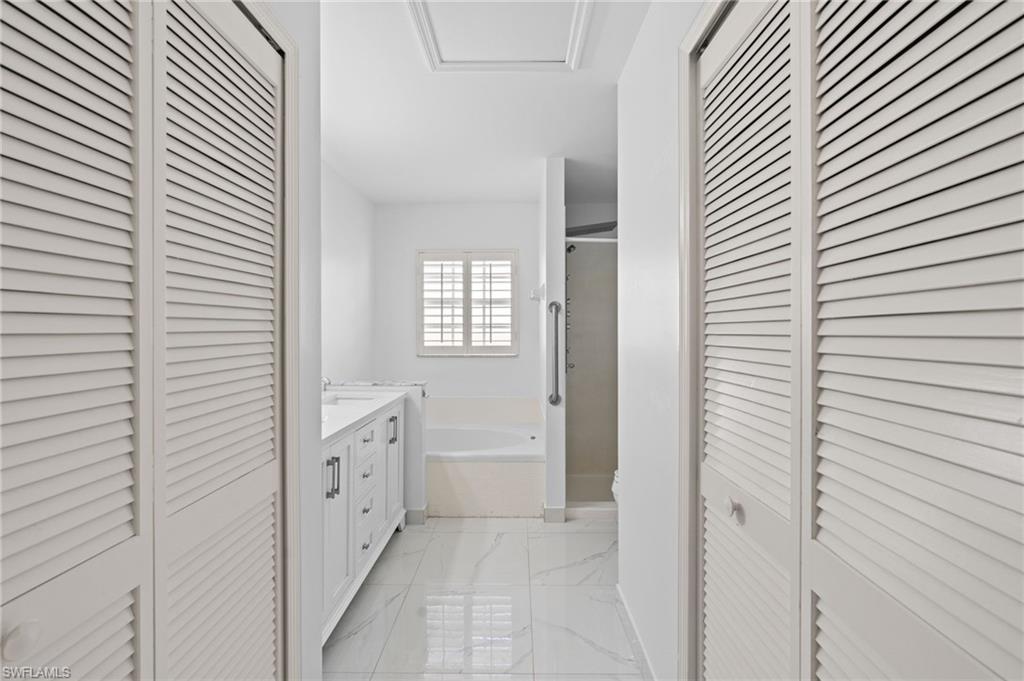 7780 Scarlet CT photo 20