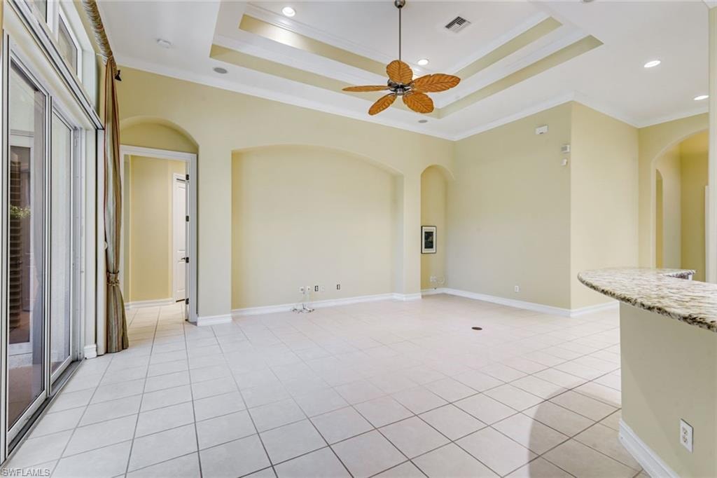 12584 Grandezza CIR photo 6