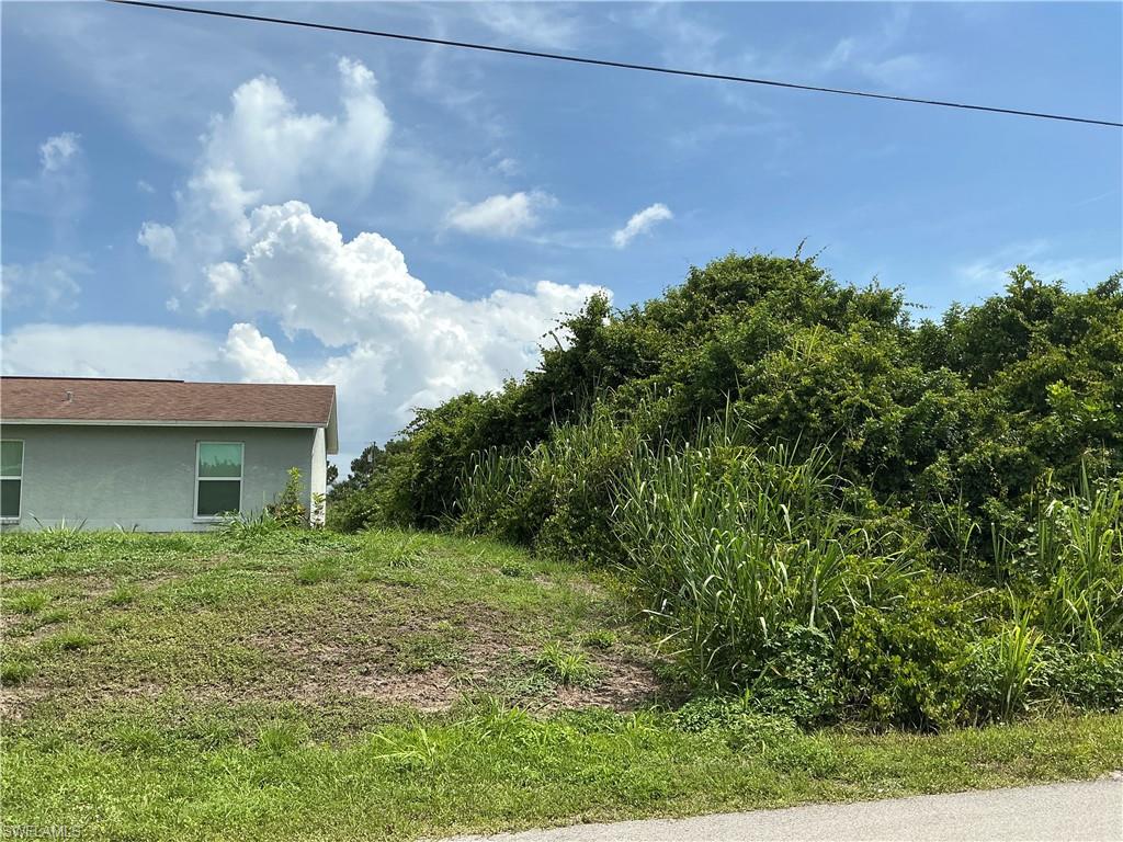 5411 Lee ST photo 7