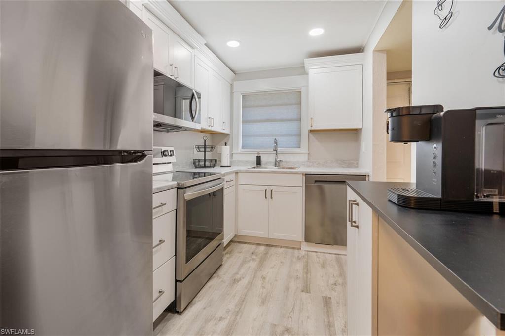 499 Forest Lakes BLVD 105
