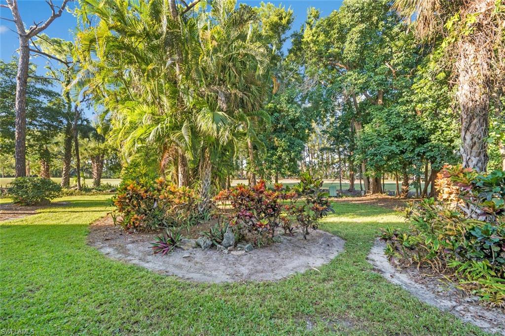 499 Forest Lakes BLVD 105 photo 20