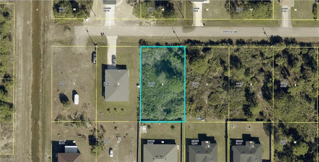 Aerial Plat Map. Indicating the parcel boundaries and surrounding properties