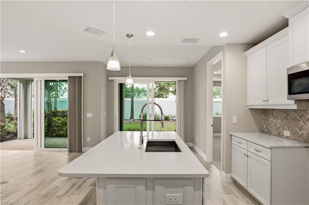 2664 Seychelles CIR 2401 photo 14