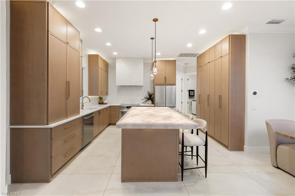 9798 Rocky Bank DR photo 16