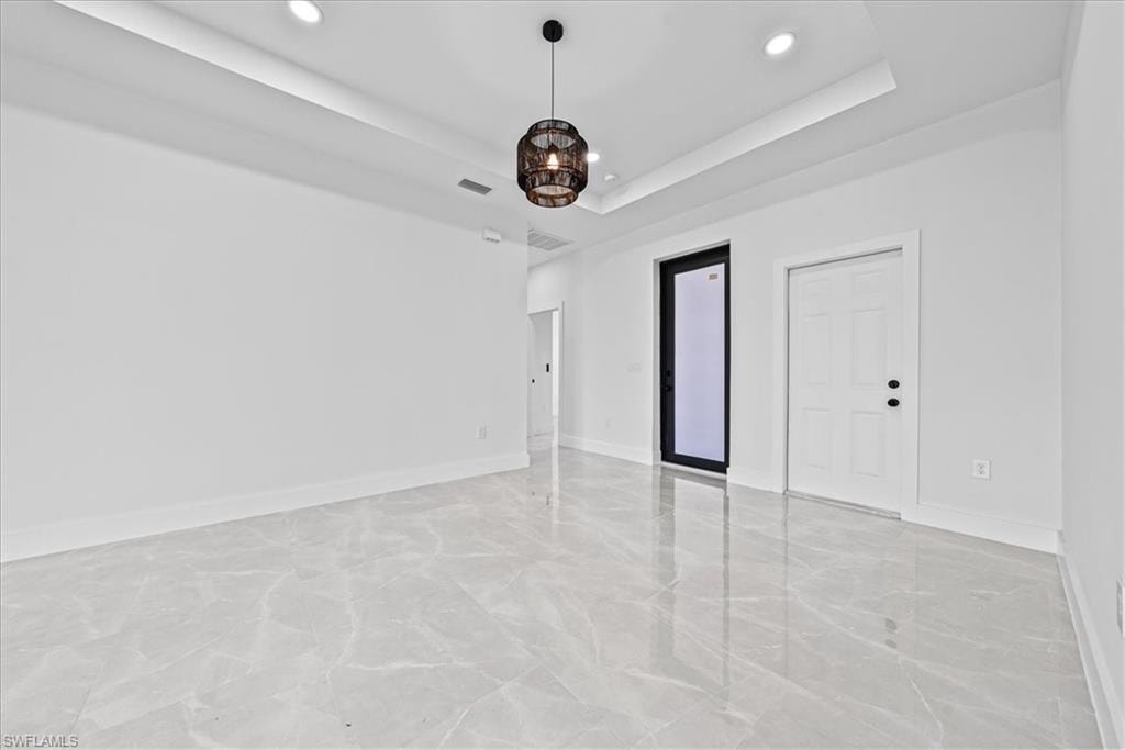 2133/2135 Fairway DR photo 32