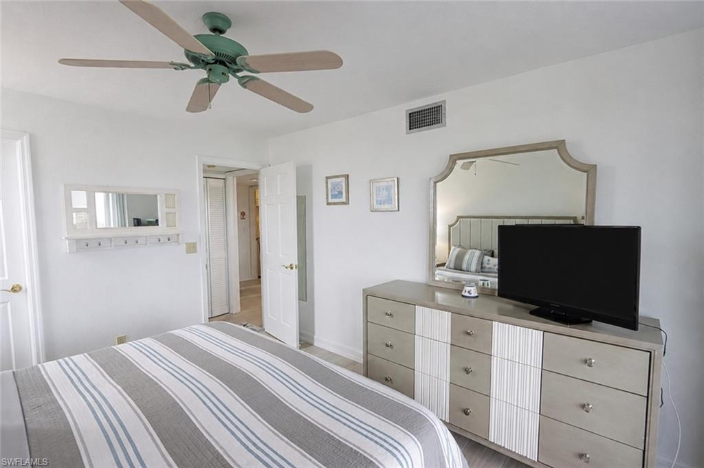 Alternate Guest Bedroom View