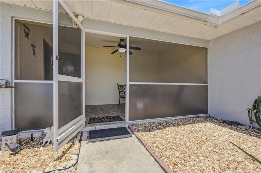 Screened lanai