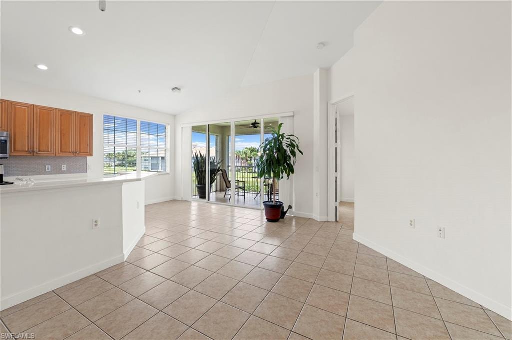 3059 Horizon LN 1602 photo 15