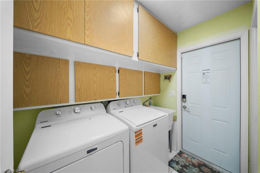 150 CAPATOLA ST photo 24