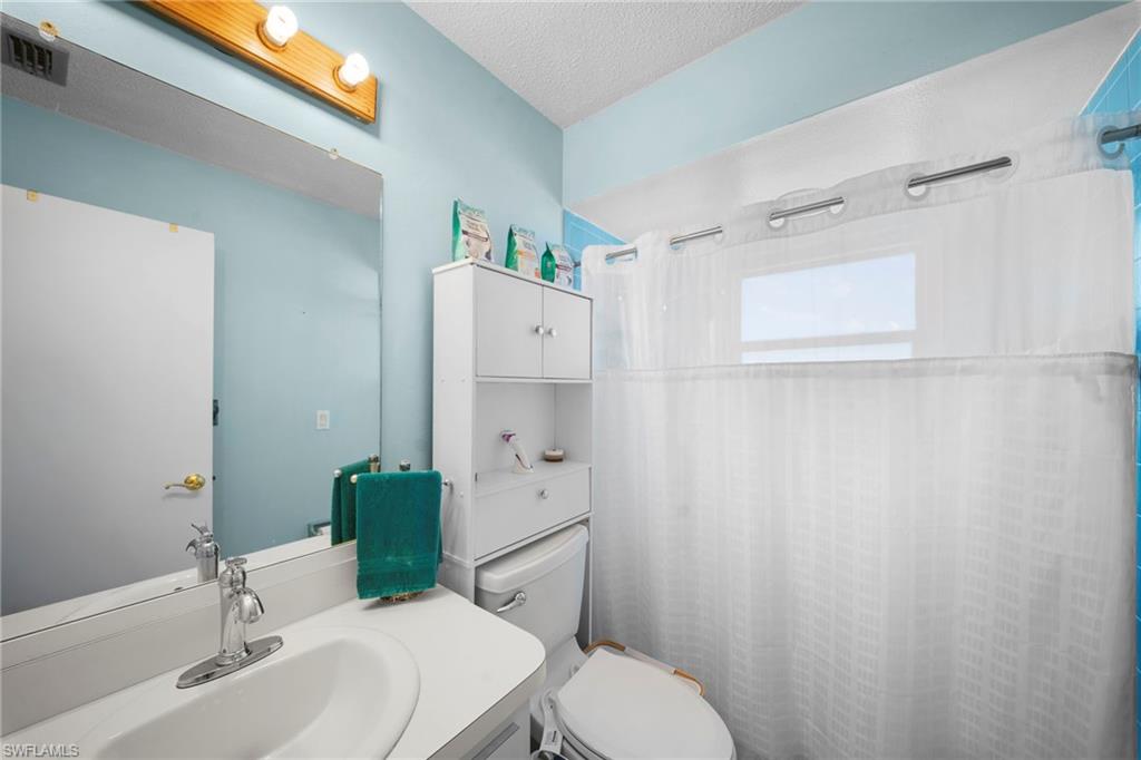 150 CAPATOLA ST photo 21