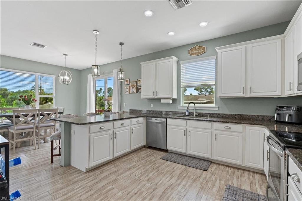 18432 Camellia RD photo 6