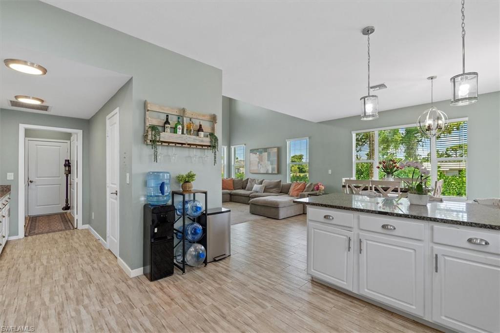 18432 Camellia RD photo 8