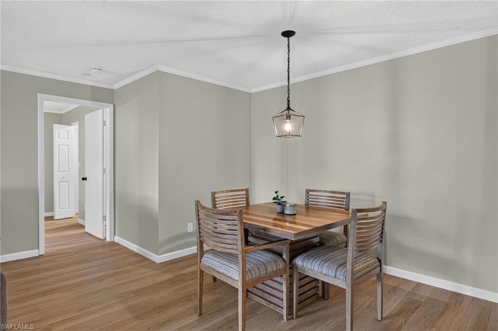 8121 Woods CIR 9 photo 13