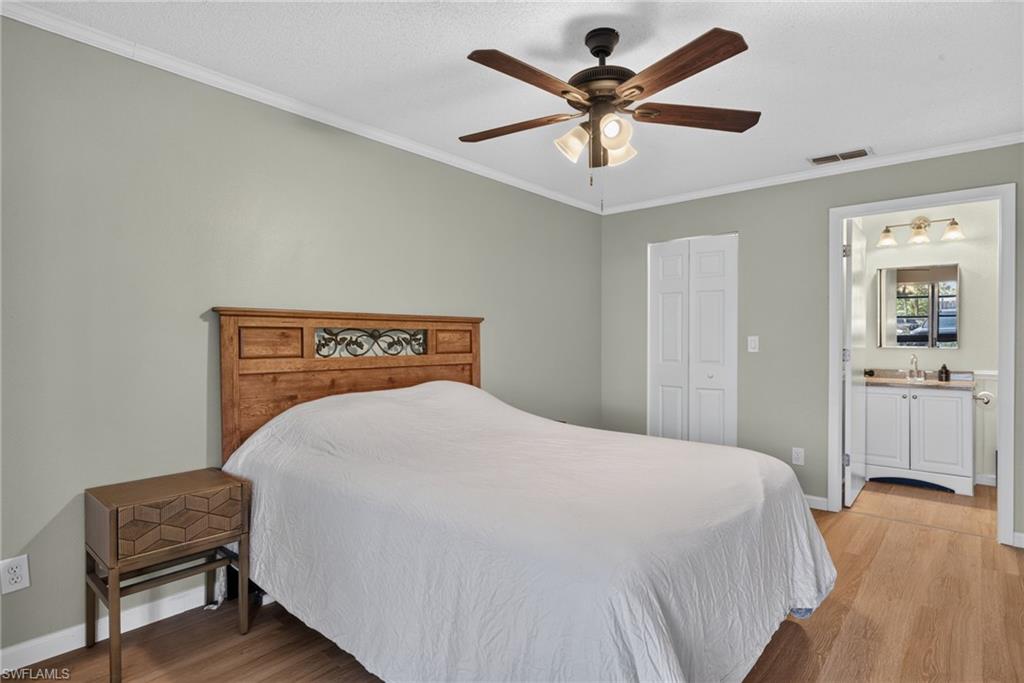 8121 Woods CIR 9 photo 16