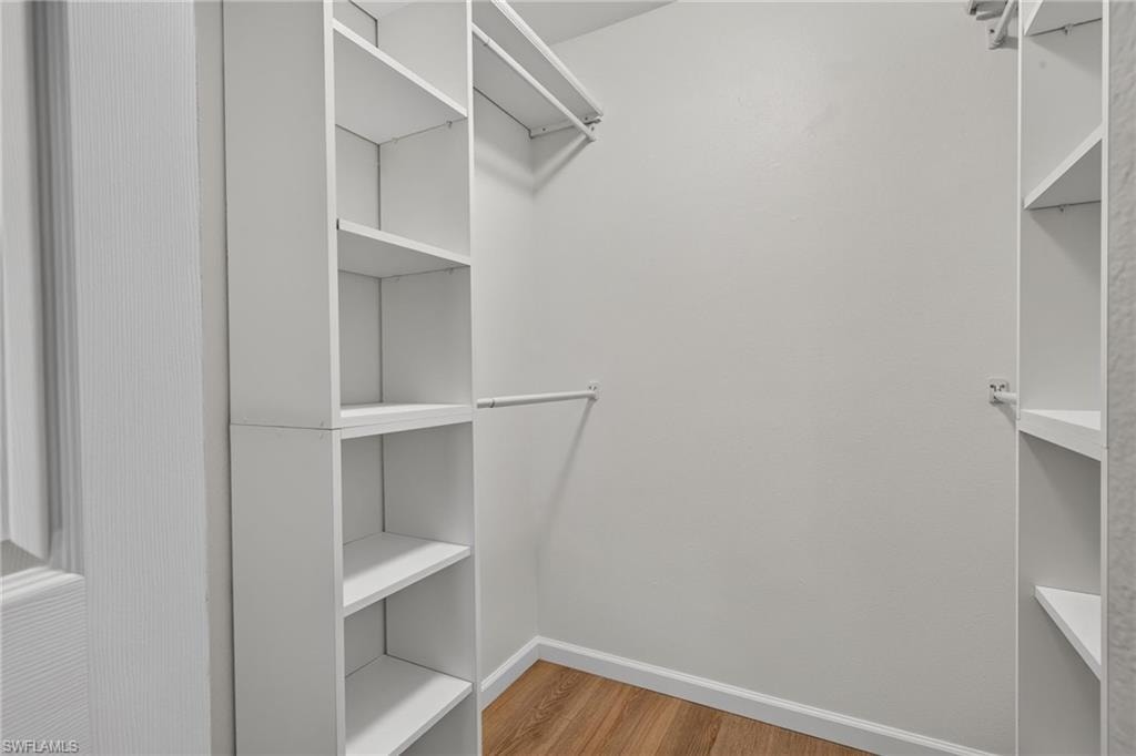 8121 Woods CIR 9 photo 18