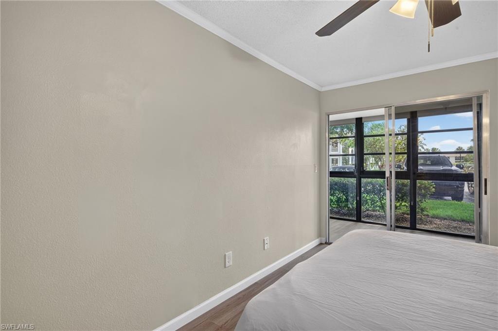 8121 Woods CIR 9 photo 15