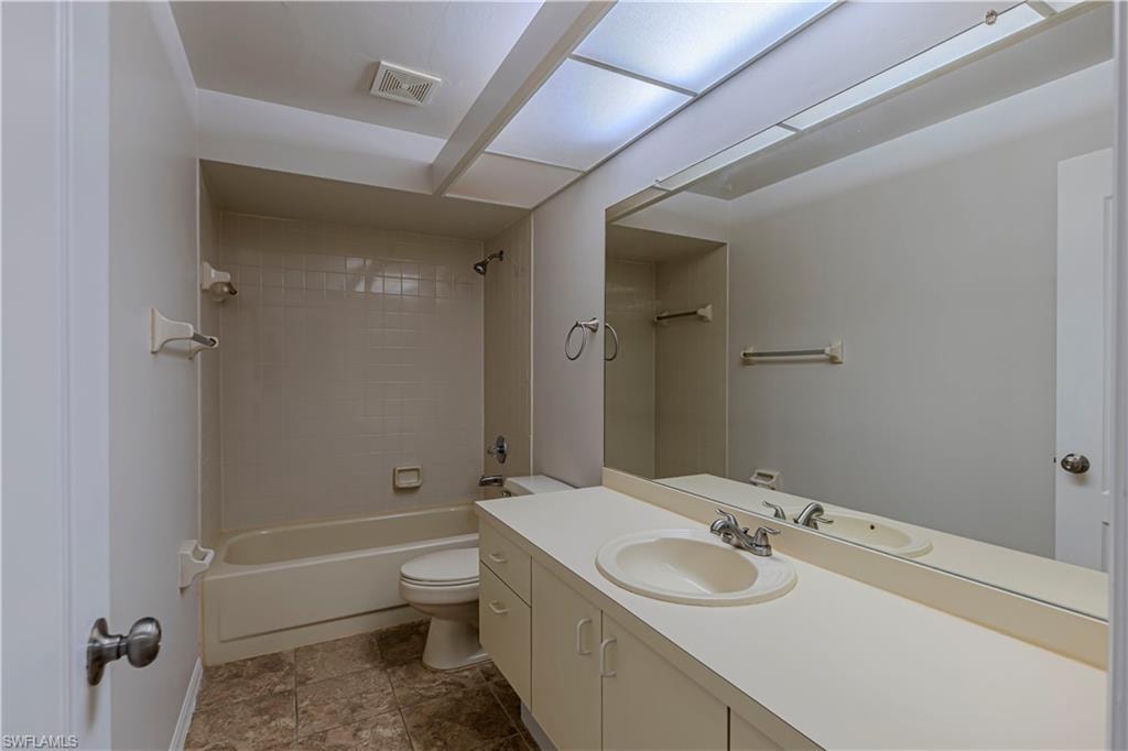 13114 Regent CIR photo 18