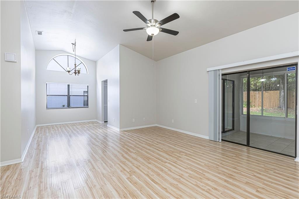 13114 Regent CIR