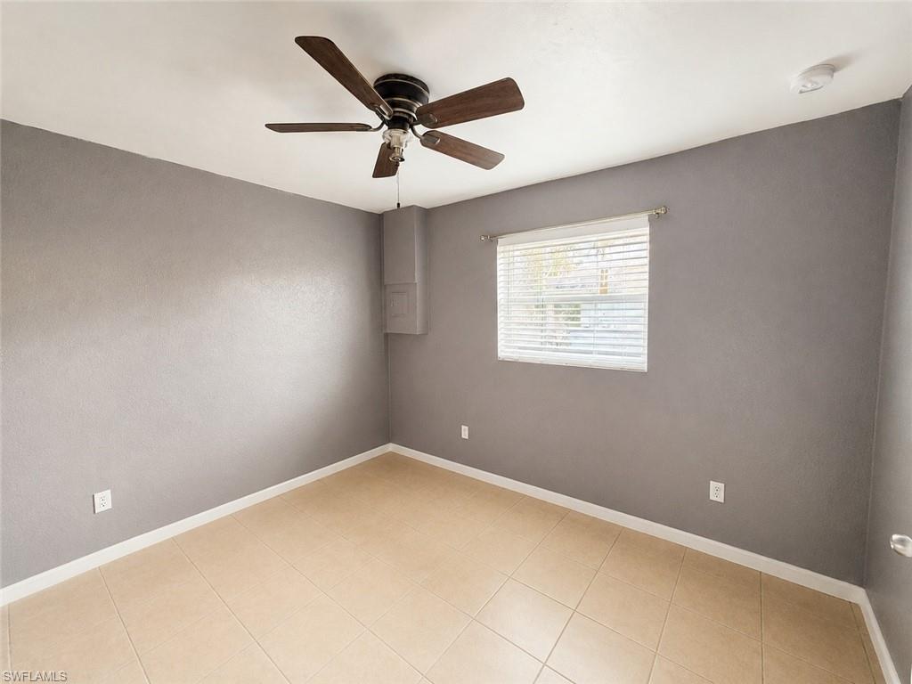 2485 Bayside ST photo 14