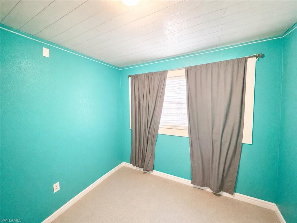 2485 Bayside ST photo 18