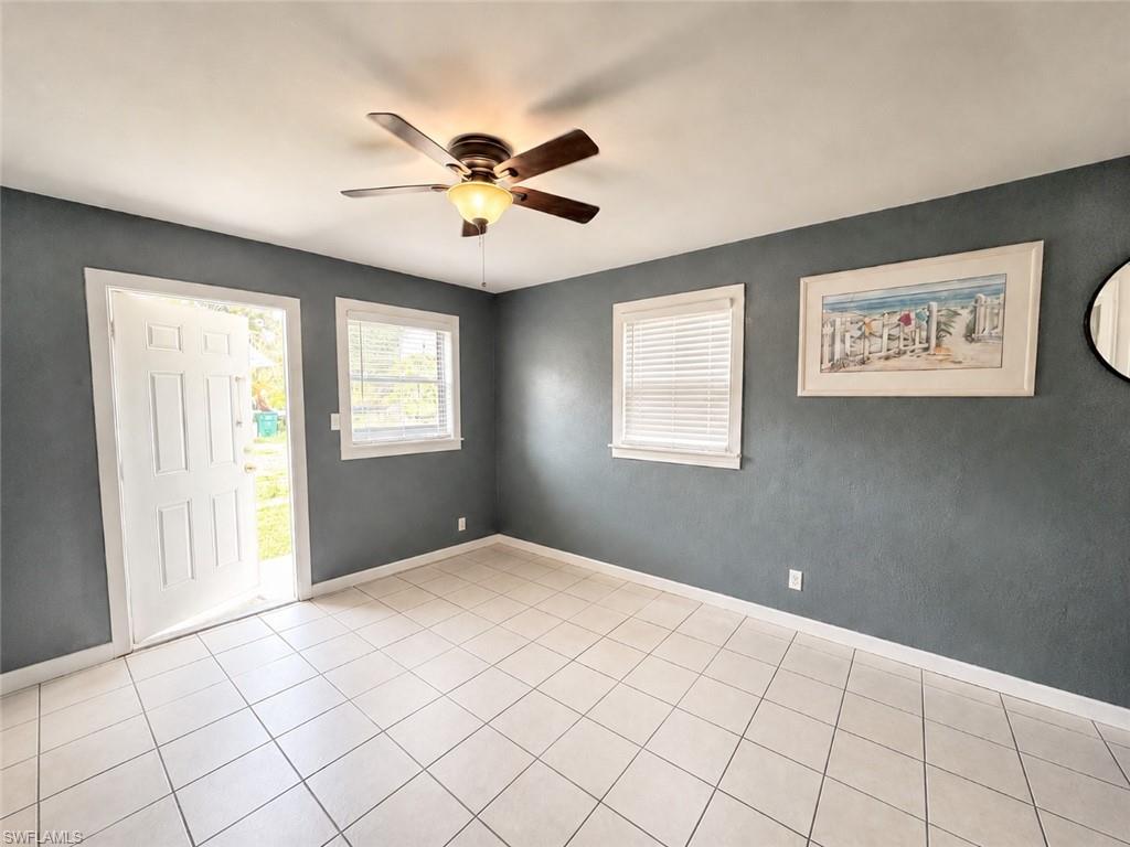 2485 Bayside ST photo 11