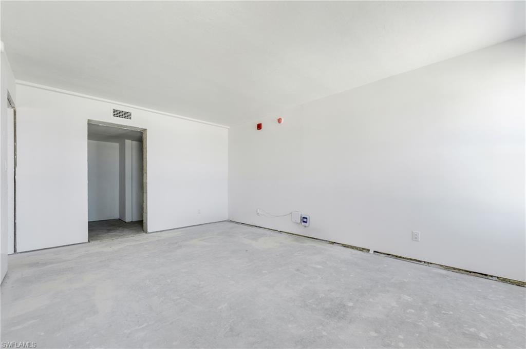 7700 Estero BLVD 402 photo 22