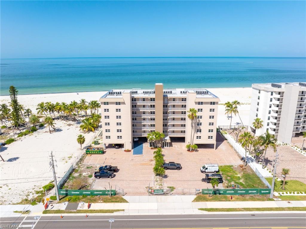 7700 Estero BLVD 402