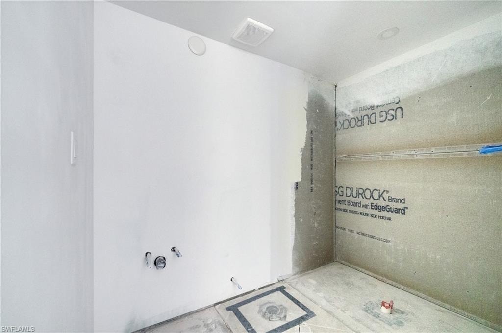 7700 Estero BLVD 402 photo 33