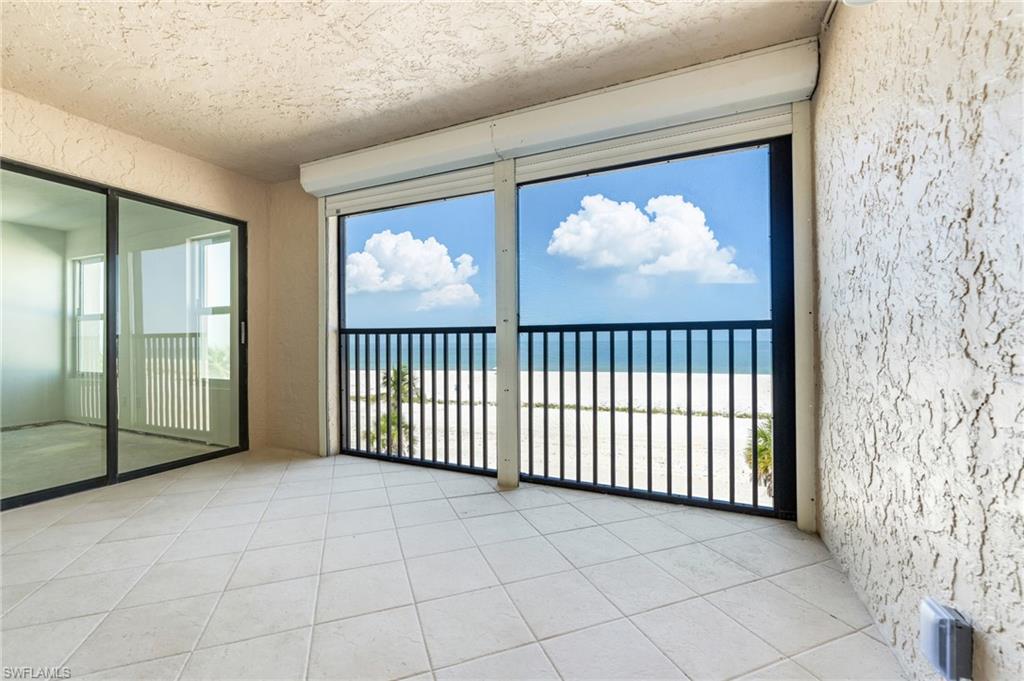 7700 Estero BLVD 402 photo 15