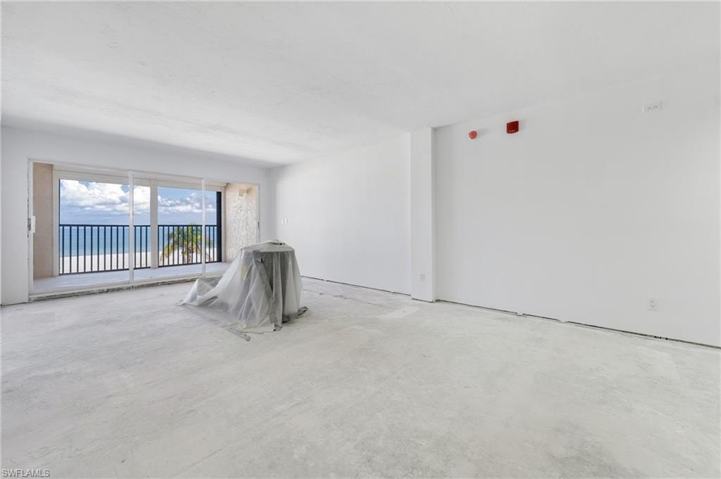 7700 Estero BLVD 402 photo 8
