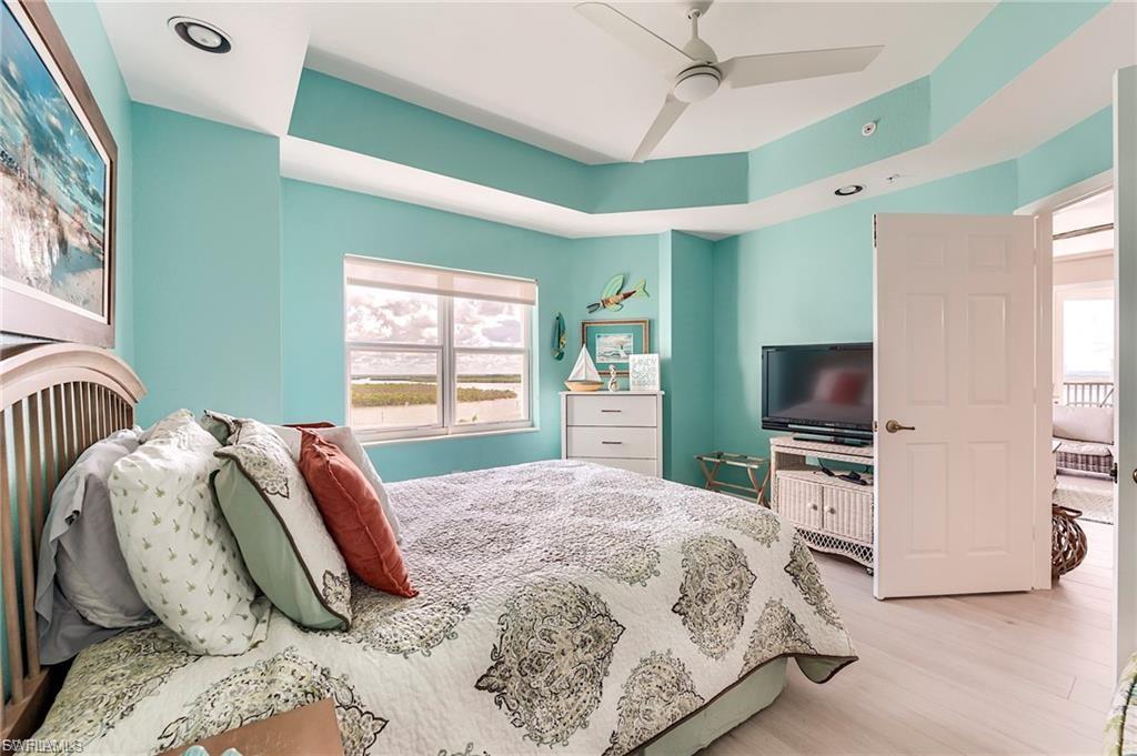 4183 Bay Beach LN 375 photo 24