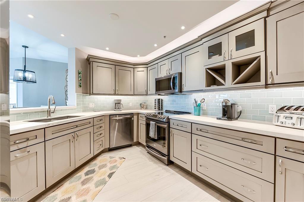 4183 Bay Beach LN 375 photo 11