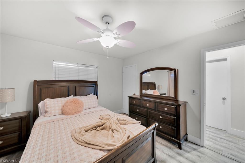 203 SE 16th TER photo 18