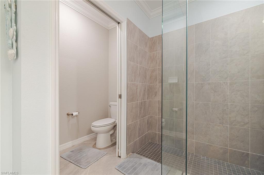 10528 Casella WAY 102 photo 18