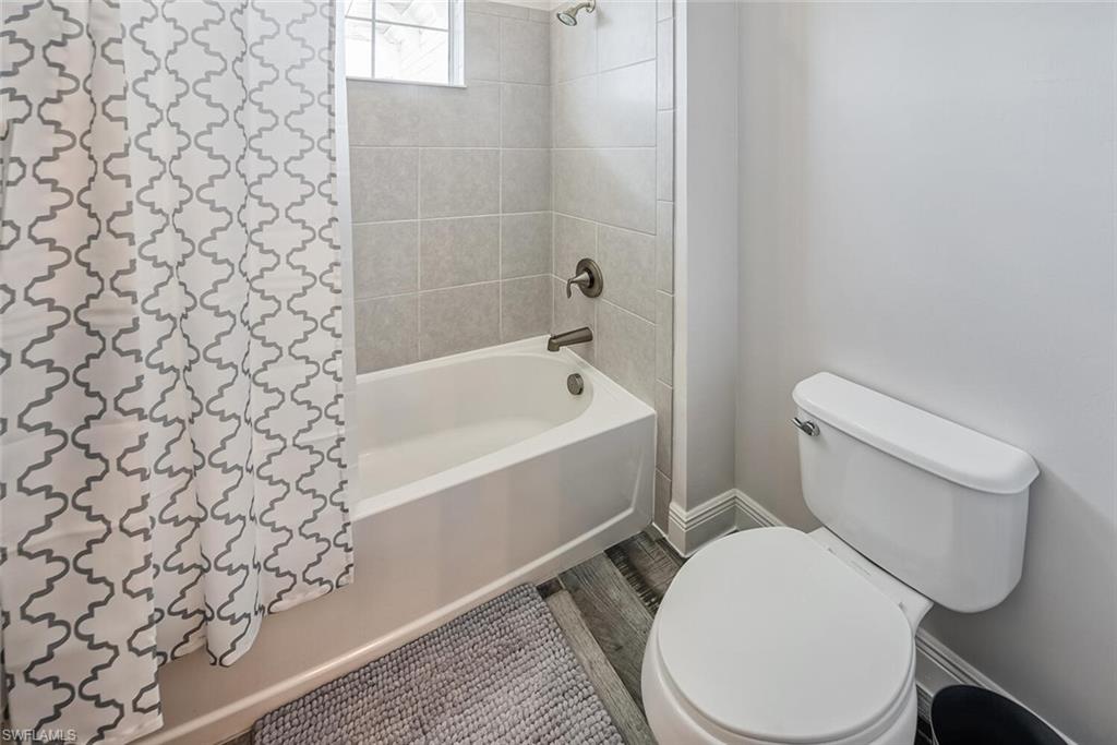 6960 Avalon CIR 807 photo 19