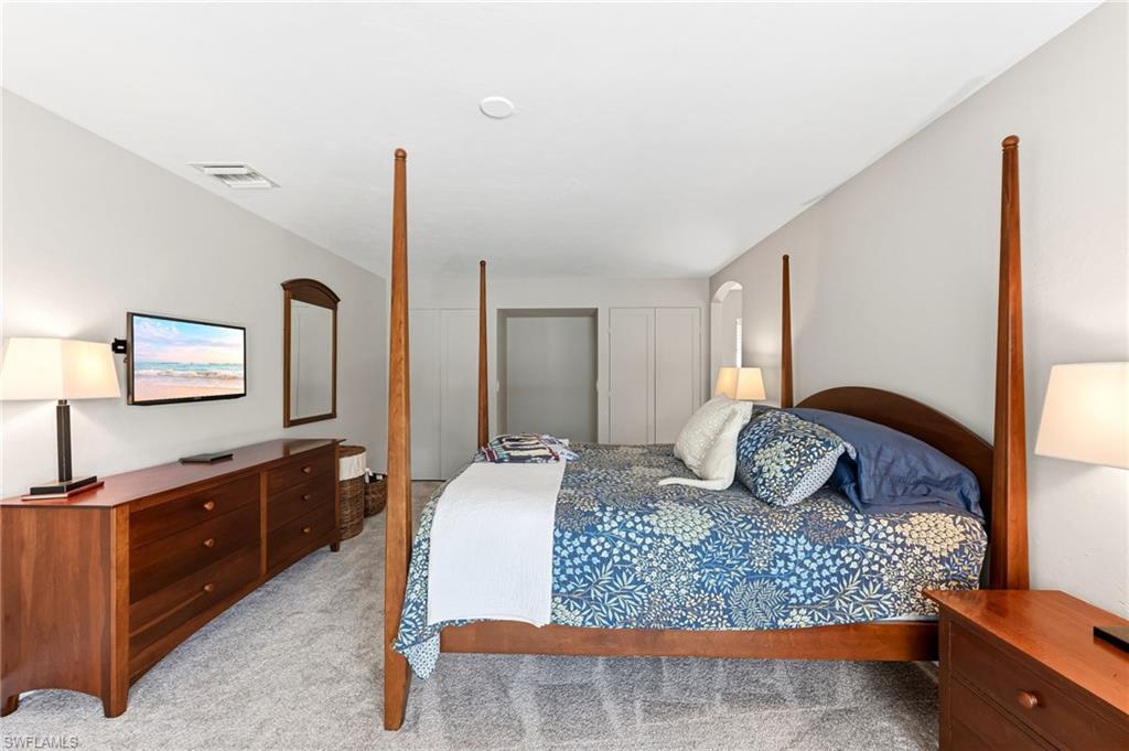 9981 Treasure Cay LN photo 17