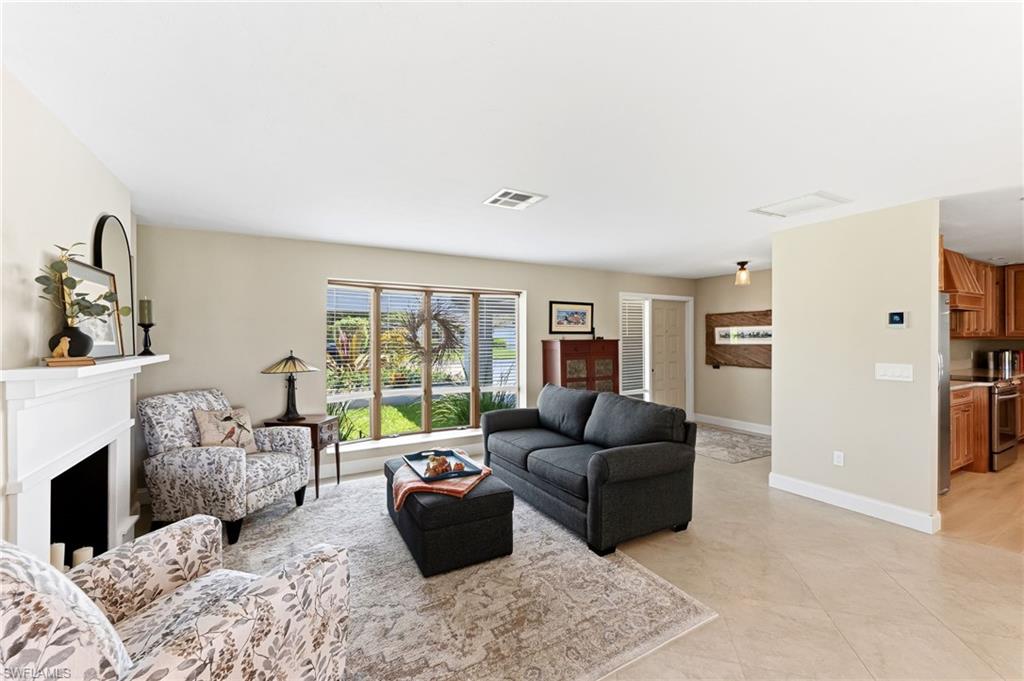 9981 Treasure Cay LN photo 11