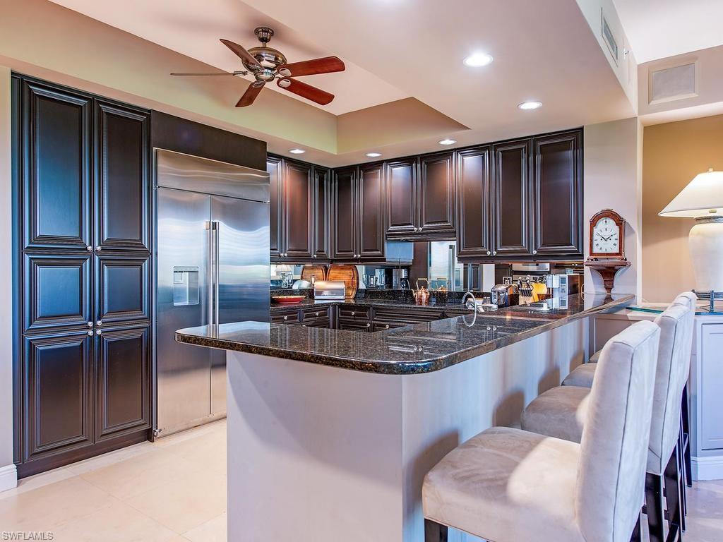 8787 Bay Colony DR 302 photo 6
