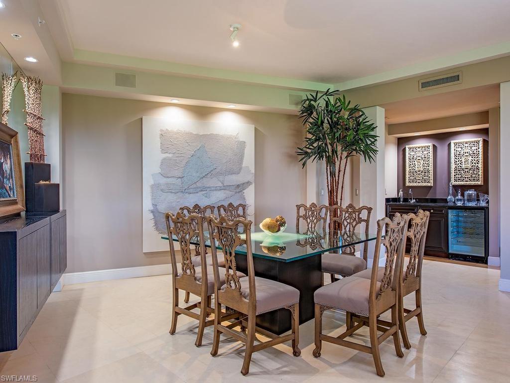 8787 Bay Colony DR 302 photo 9