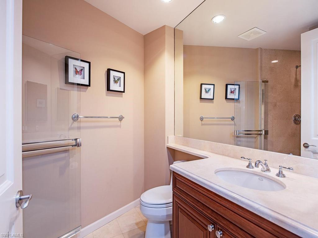 8787 Bay Colony DR 302 photo 15