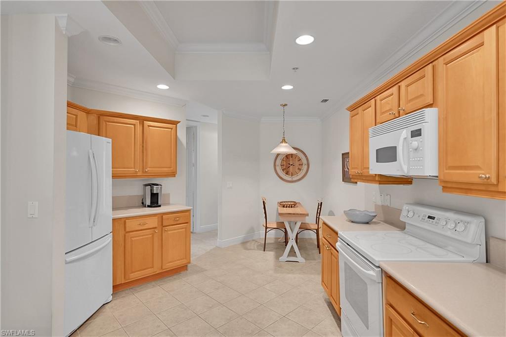 4700 Yacht Harbor DR 612 photo 18