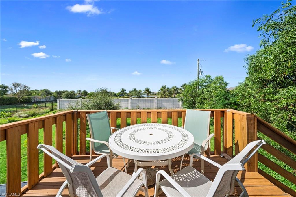 3260 Woodside AVE photo 24