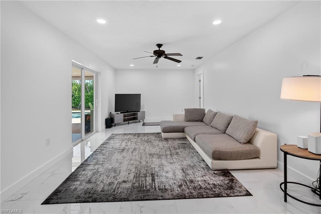 6055 Macbeth LN photo 17