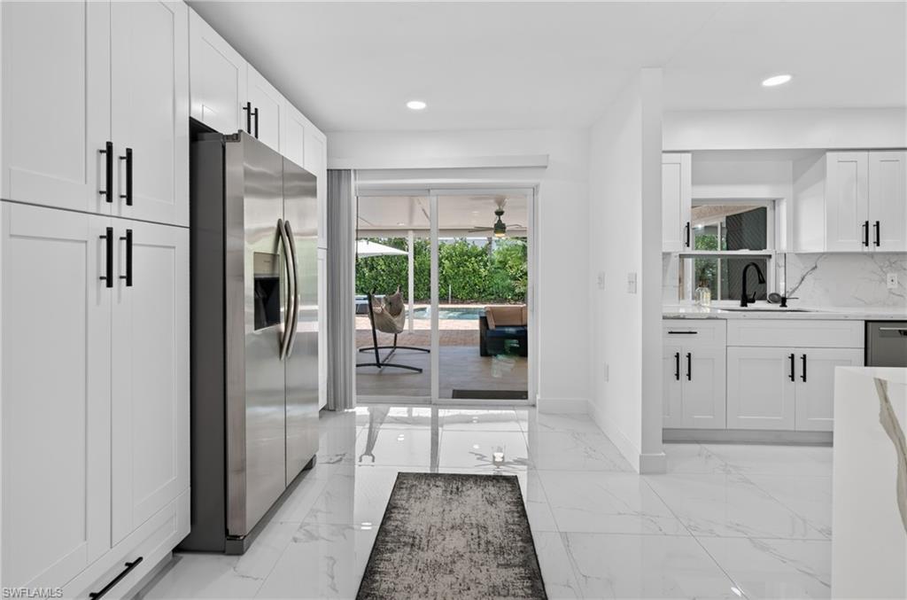 6055 Macbeth LN photo 14